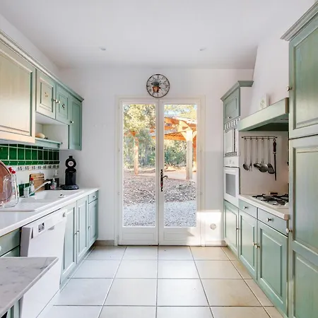 Holiday home Esquirou Varois - Maison Avec Piscine Moissac-Bellevue